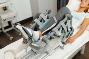 best knee replacement surgeon in ghaziabad