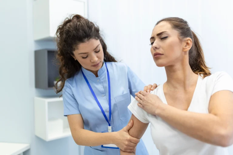 Total Elbow Replacement: Procedure, Recovery, Risks and Success Rate